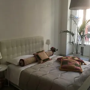 Appartement Maison Flores Italie
